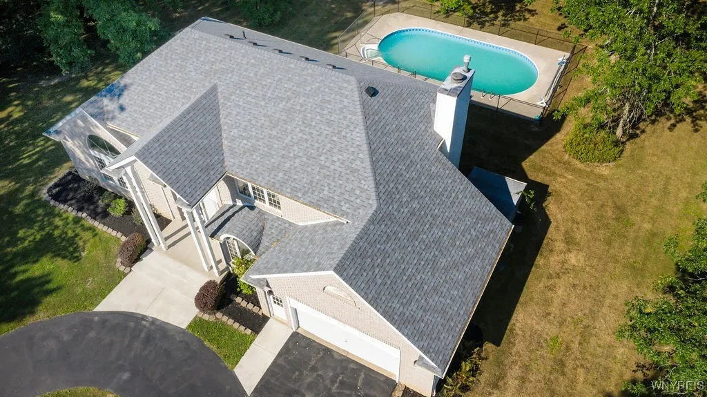 5354 Thompson Road, Clarence, New York 14031, Clarence, New York 14031, 4 Bedrooms Bedrooms, 9 Rooms Rooms,2 BathroomsBathrooms,Residential,Closed,5354 Thompson Road, Clarence, New York 14031,0,B1630150