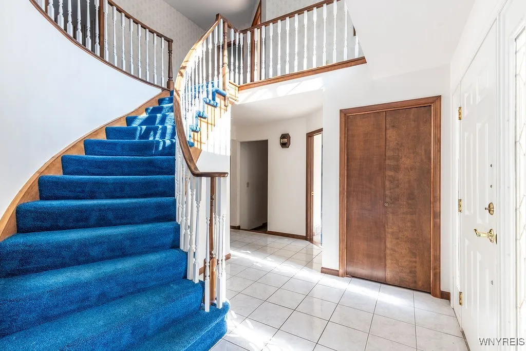 5354 Thompson Road, Clarence, New York 14031, Clarence, New York 14031, 4 Bedrooms Bedrooms, 9 Rooms Rooms,2 BathroomsBathrooms,Residential,Closed,5354 Thompson Road, Clarence, New York 14031,0,B1630150