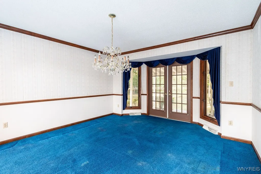 5354 Thompson Road, Clarence, New York 14031, Clarence, New York 14031, 4 Bedrooms Bedrooms, 9 Rooms Rooms,2 BathroomsBathrooms,Residential,Closed,5354 Thompson Road, Clarence, New York 14031,0,B1630150