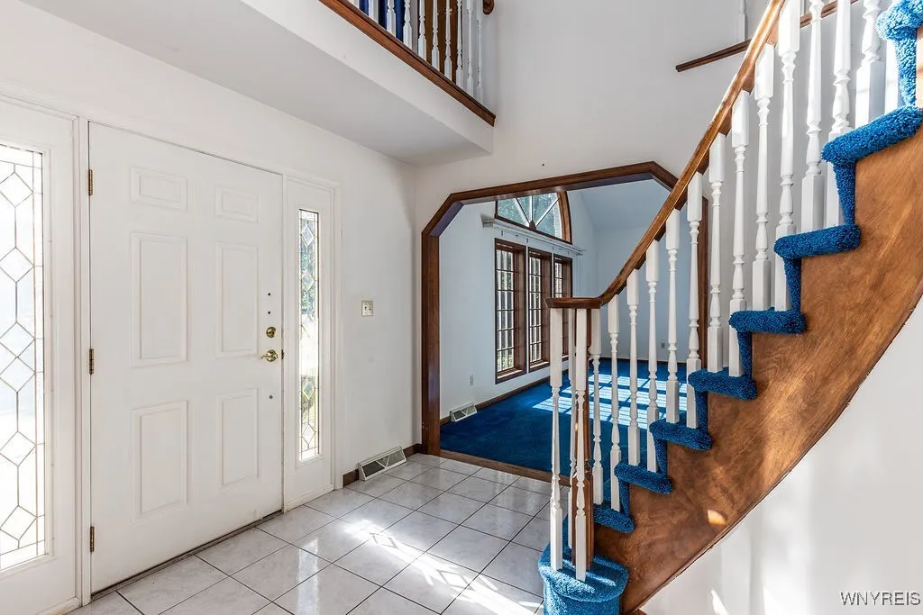 5354 Thompson Road, Clarence, New York 14031, Clarence, New York 14031, 4 Bedrooms Bedrooms, 9 Rooms Rooms,2 BathroomsBathrooms,Residential,Closed,5354 Thompson Road, Clarence, New York 14031,0,B1630150