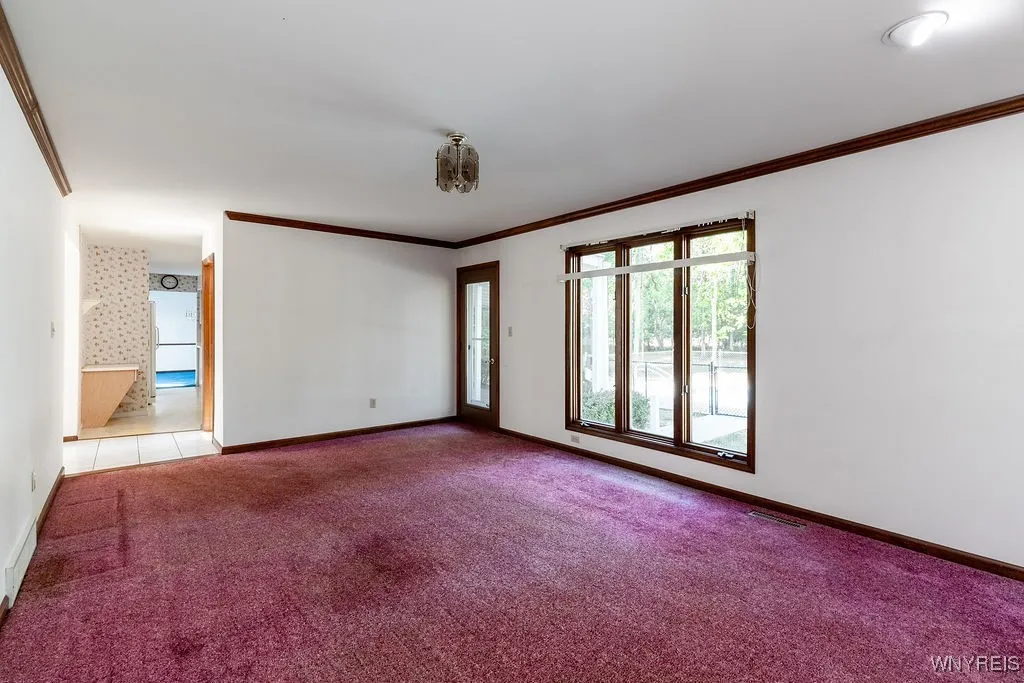 5354 Thompson Road, Clarence, New York 14031, Clarence, New York 14031, 4 Bedrooms Bedrooms, 9 Rooms Rooms,2 BathroomsBathrooms,Residential,Closed,5354 Thompson Road, Clarence, New York 14031,0,B1630150