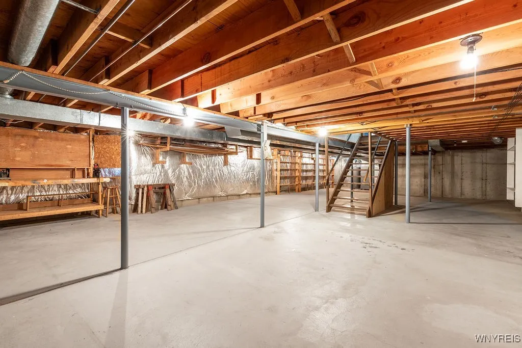 5354 Thompson Road, Clarence, New York 14031, Clarence, New York 14031, 4 Bedrooms Bedrooms, 9 Rooms Rooms,2 BathroomsBathrooms,Residential,Closed,5354 Thompson Road, Clarence, New York 14031,0,B1630150