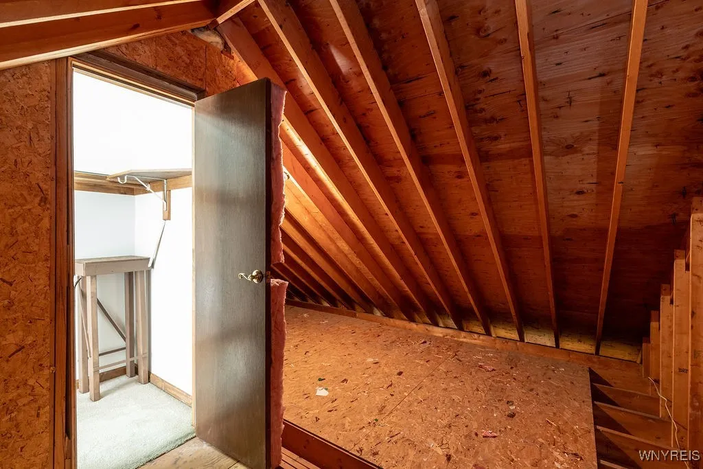 5354 Thompson Road, Clarence, New York 14031, Clarence, New York 14031, 4 Bedrooms Bedrooms, 9 Rooms Rooms,2 BathroomsBathrooms,Residential,Closed,5354 Thompson Road, Clarence, New York 14031,0,B1630150