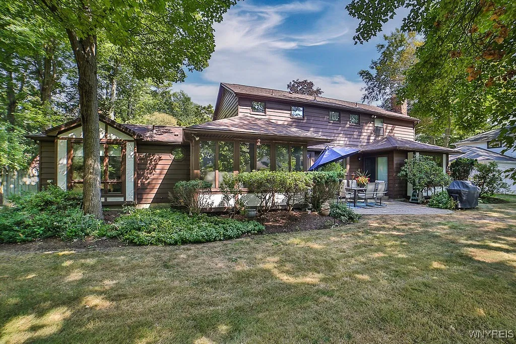 11 Fennec Lane, Amherst, New York 14051, Amherst, New York 14051, 5 Bedrooms Bedrooms, 10 Rooms Rooms,3 BathroomsBathrooms,Residential,Closed,11 Fennec Lane, Amherst, New York 14051,0,B1629944