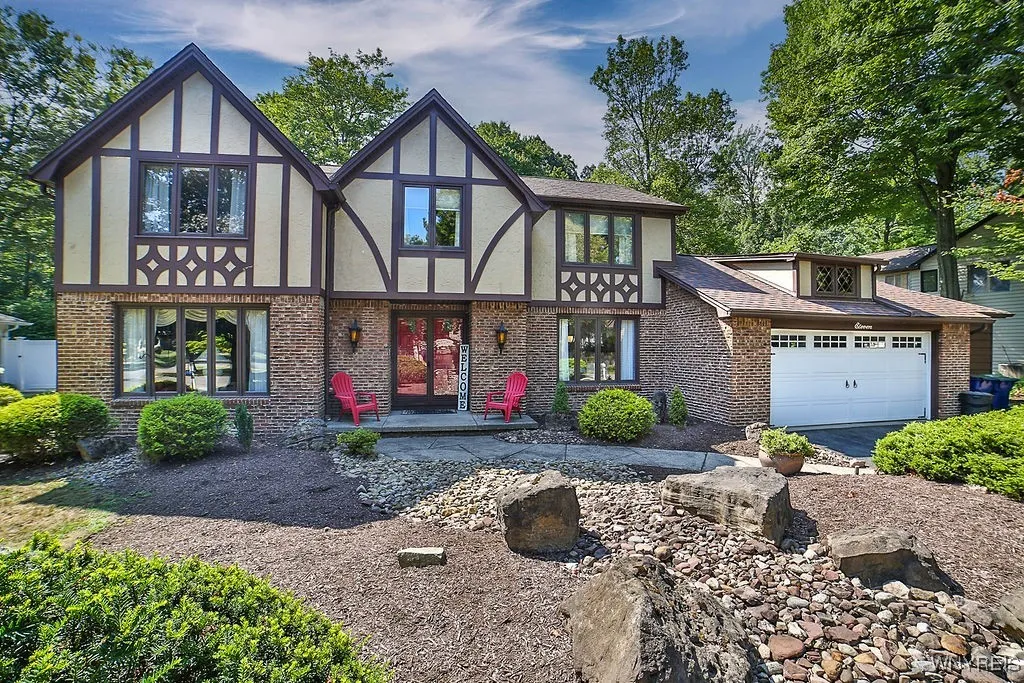 11 Fennec Lane, Amherst, New York 14051, Amherst, New York 14051, 5 Bedrooms Bedrooms, 10 Rooms Rooms,3 BathroomsBathrooms,Residential,Closed,11 Fennec Lane, Amherst, New York 14051,0,B1629944