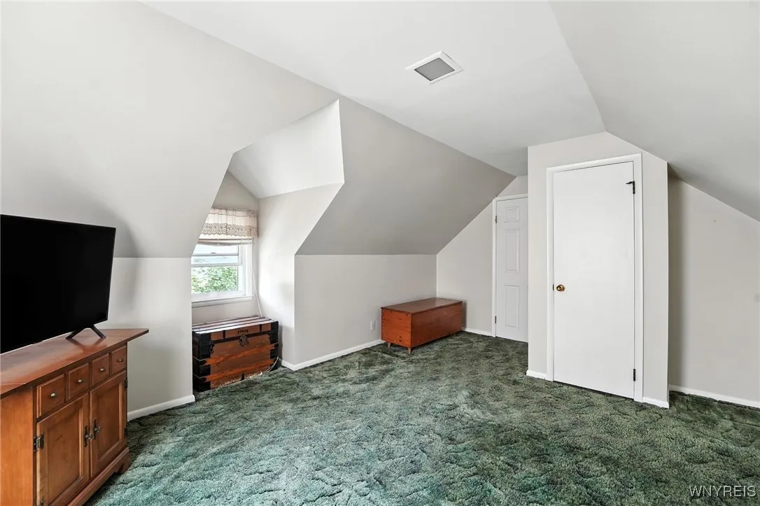243 Edgewood Avenue, Tonawanda, New York 14223, Tonawanda, New York 14223, 3 Bedrooms Bedrooms, 7 Rooms Rooms,1 BathroomBathrooms,Residential,For Sale,243 Edgewood Avenue, Tonawanda, New York 14223,B1628579