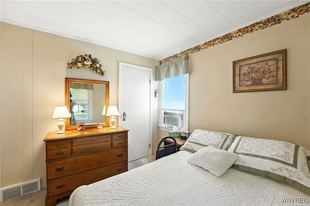 243 Edgewood Avenue, Tonawanda, New York 14223, Tonawanda, New York 14223, 3 Bedrooms Bedrooms, 7 Rooms Rooms,1 BathroomBathrooms,Residential,For Sale,243 Edgewood Avenue, Tonawanda, New York 14223,B1628579