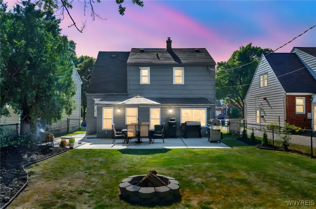 116 Ridgewood Drive, Amherst, New York 14226, Amherst, New York 14226, 3 Bedrooms Bedrooms, 9 Rooms Rooms,1 BathroomBathrooms,Residential,Closed,116 Ridgewood Drive, Amherst, New York 14226,0,B1630232