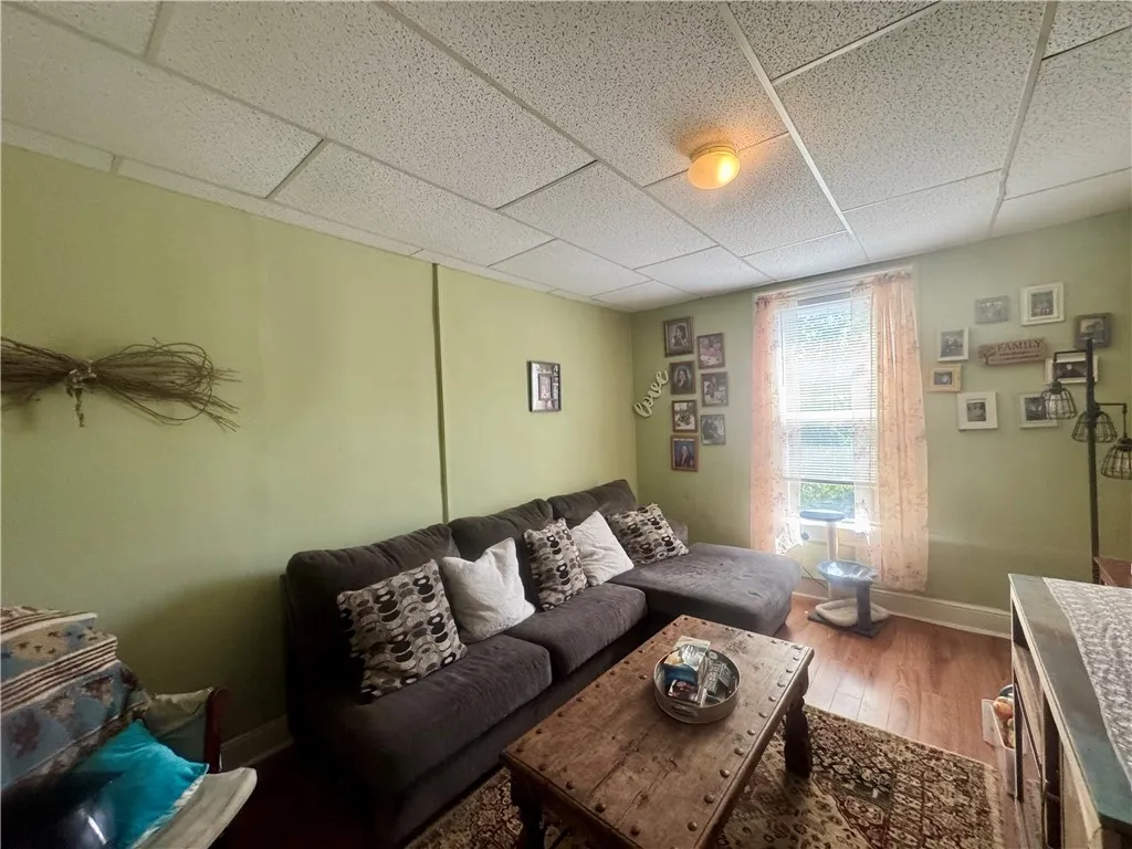 68 River Street 66, Oneonta, New York 13820, Oneonta, New York 13820, 5 Bedrooms Bedrooms, ,3 BathroomsBathrooms,Residential,Closed,68 River Street 66, Oneonta, New York 13820,0,R1630045