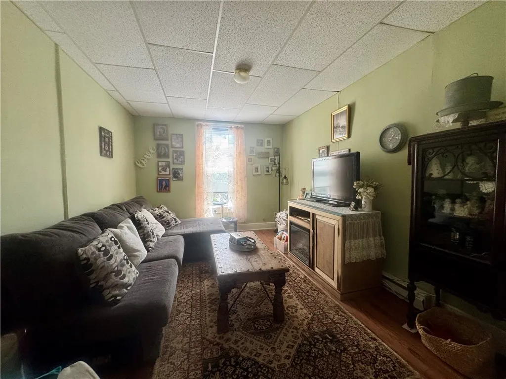 68 River Street 66, Oneonta, New York 13820, Oneonta, New York 13820, 5 Bedrooms Bedrooms, ,3 BathroomsBathrooms,Residential,Closed,68 River Street 66, Oneonta, New York 13820,0,R1630045