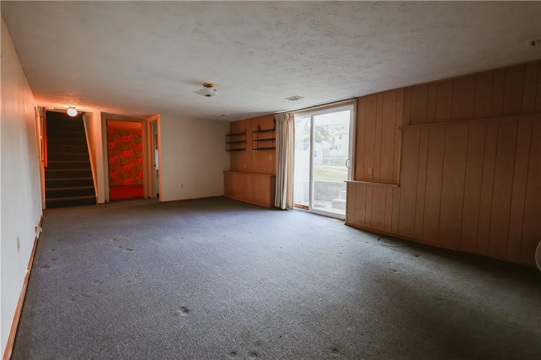 106 Stone Fence Road, Greece, New York 14626, Greece, New York 14626, 3 Bedrooms Bedrooms, 7 Rooms Rooms,1 BathroomBathrooms,Residential,Closed,106 Stone Fence Road, Greece, New York 14626,0,R1630204
