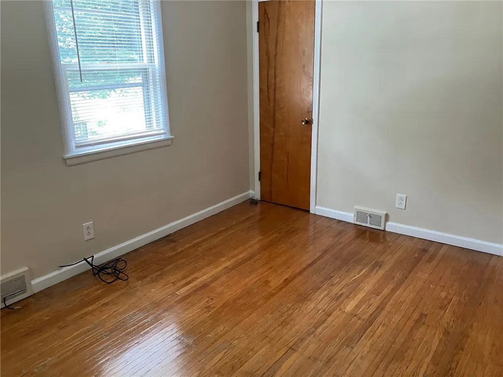 \nPrimary bedroom with 2 closets.