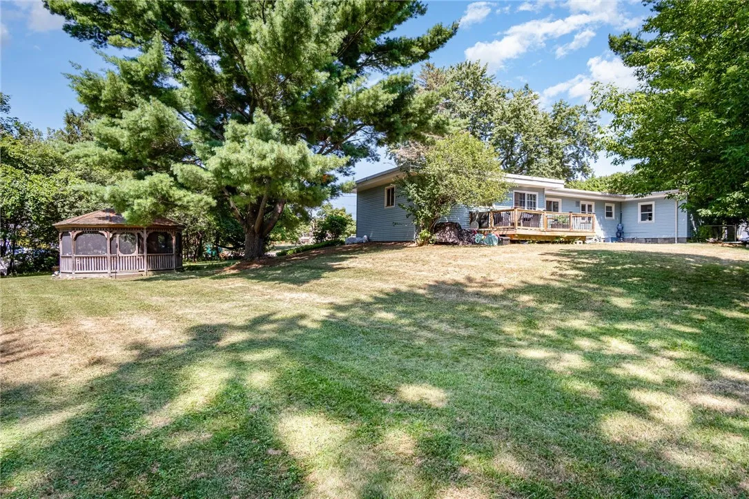 2201 W Henrietta Road, Brighton, New York 14623, Brighton, New York 14623, 3 Bedrooms Bedrooms, 6 Rooms Rooms,1 BathroomBathrooms,Residential,Closed,2201 W Henrietta Road, Brighton, New York 14623,0,R1629689