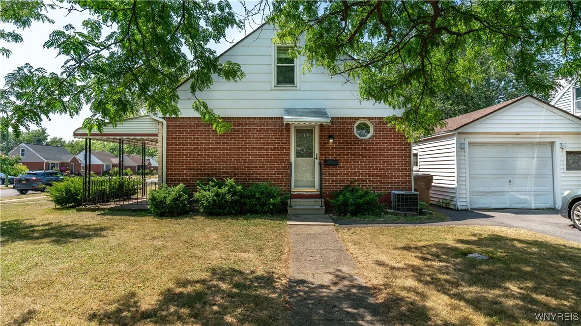 88 Clearvale Drive, Cheektowaga, New York 14225, Cheektowaga, New York 14225, 2 Bedrooms Bedrooms, 6 Rooms Rooms,1 BathroomBathrooms,Residential,Closed,88 Clearvale Drive, Cheektowaga, New York 14225,0,B1629995