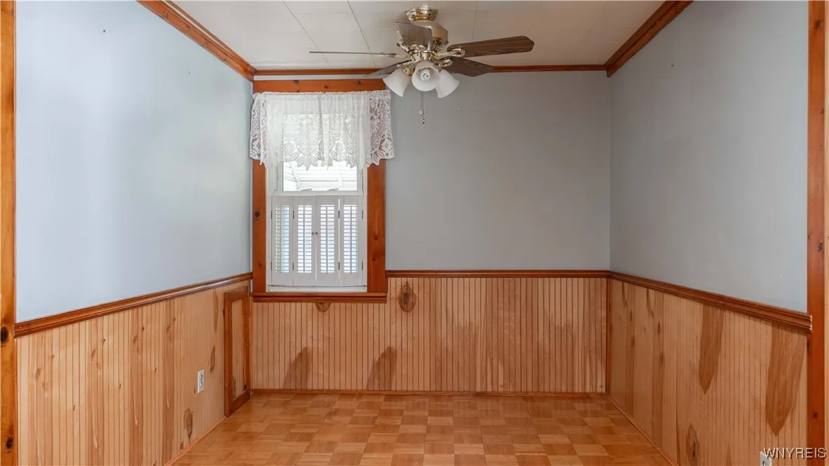 88 Clearvale Drive, Cheektowaga, New York 14225, Cheektowaga, New York 14225, 2 Bedrooms Bedrooms, 6 Rooms Rooms,1 BathroomBathrooms,Residential,Closed,88 Clearvale Drive, Cheektowaga, New York 14225,0,B1629995