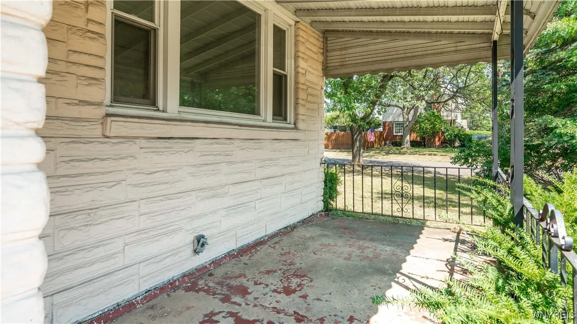 88 Clearvale Drive, Cheektowaga, New York 14225, Cheektowaga, New York 14225, 2 Bedrooms Bedrooms, 6 Rooms Rooms,1 BathroomBathrooms,Residential,Closed,88 Clearvale Drive, Cheektowaga, New York 14225,0,B1629995