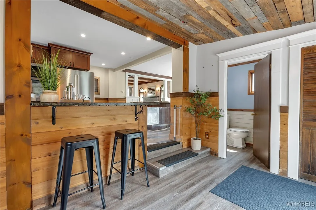 Eating Area/mudroom