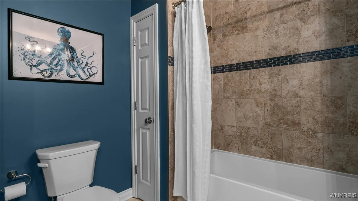 6 Park Meadow Drive, West Seneca, New York 14224, West Seneca, New York 14224, 4 Bedrooms Bedrooms, 7 Rooms Rooms,2 BathroomsBathrooms,Residential,Closed,6 Park Meadow Drive, West Seneca, New York 14224,0,B1629930