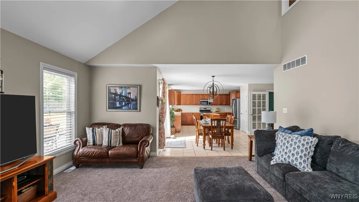 6 Park Meadow Drive, West Seneca, New York 14224, West Seneca, New York 14224, 4 Bedrooms Bedrooms, 7 Rooms Rooms,2 BathroomsBathrooms,Residential,Closed,6 Park Meadow Drive, West Seneca, New York 14224,0,B1629930