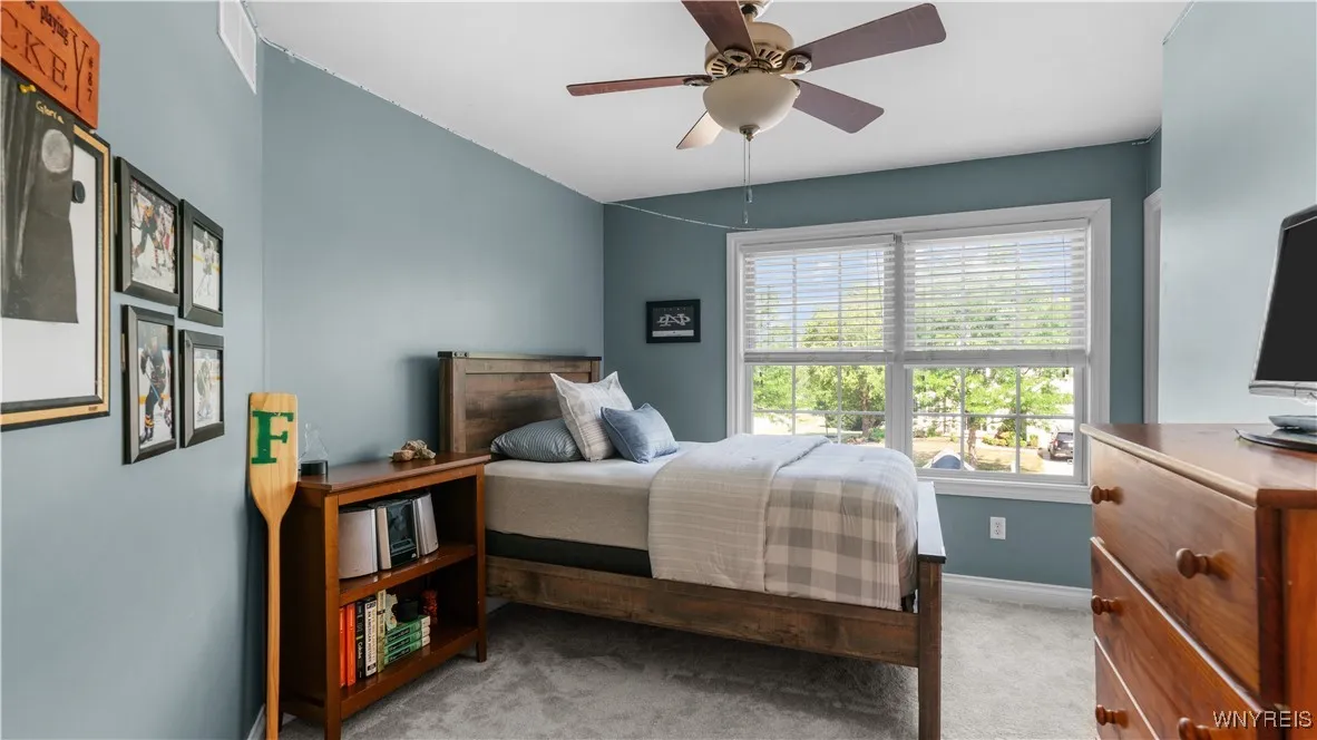 6 Park Meadow Drive, West Seneca, New York 14224, West Seneca, New York 14224, 4 Bedrooms Bedrooms, 7 Rooms Rooms,2 BathroomsBathrooms,Residential,Closed,6 Park Meadow Drive, West Seneca, New York 14224,0,B1629930