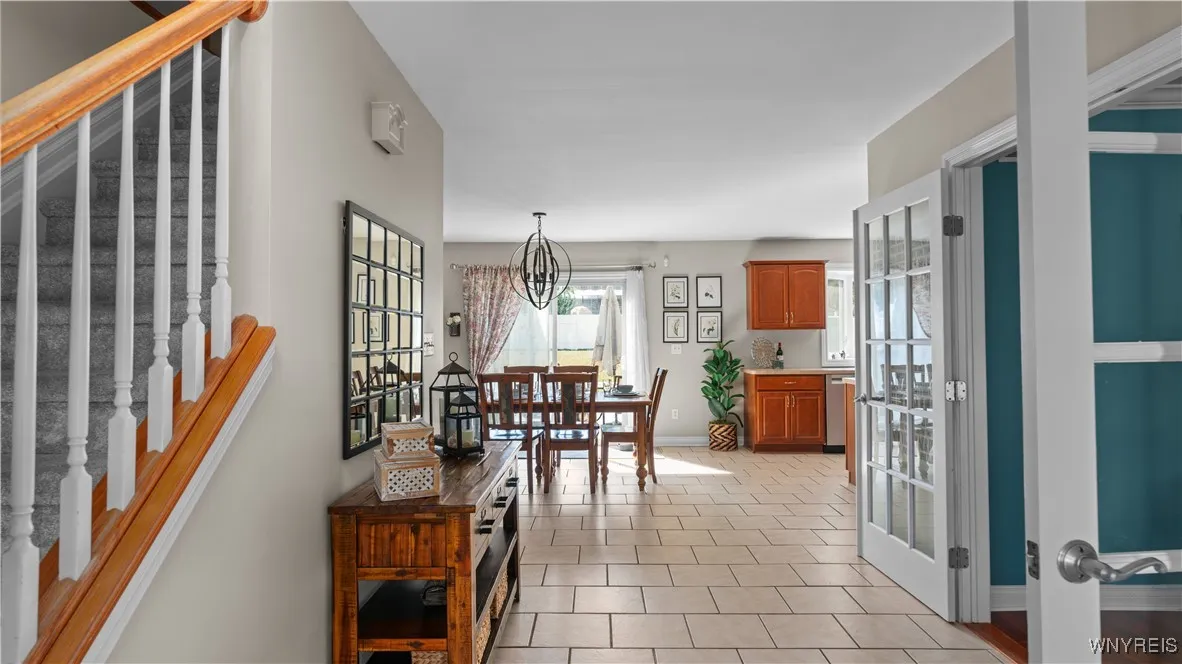 6 Park Meadow Drive, West Seneca, New York 14224, West Seneca, New York 14224, 4 Bedrooms Bedrooms, 7 Rooms Rooms,2 BathroomsBathrooms,Residential,Closed,6 Park Meadow Drive, West Seneca, New York 14224,0,B1629930