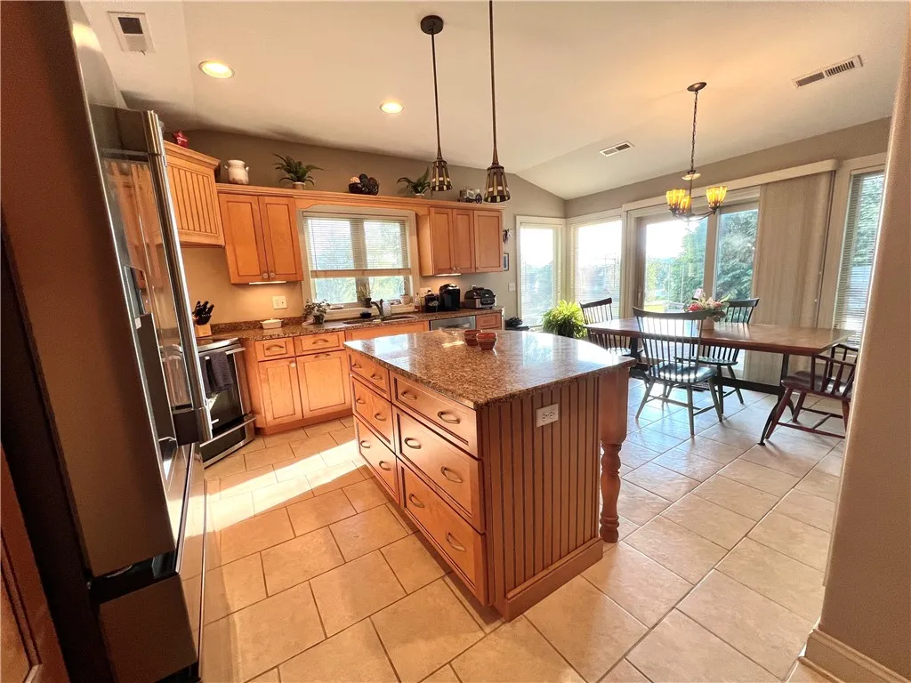 112 Lincoln Road, Horseheads, New York 14845, Horseheads, New York 14845, 3 Bedrooms Bedrooms, 9 Rooms Rooms,3 BathroomsBathrooms,Residential,Closed,112 Lincoln Road, Horseheads, New York 14845,0,R1630266