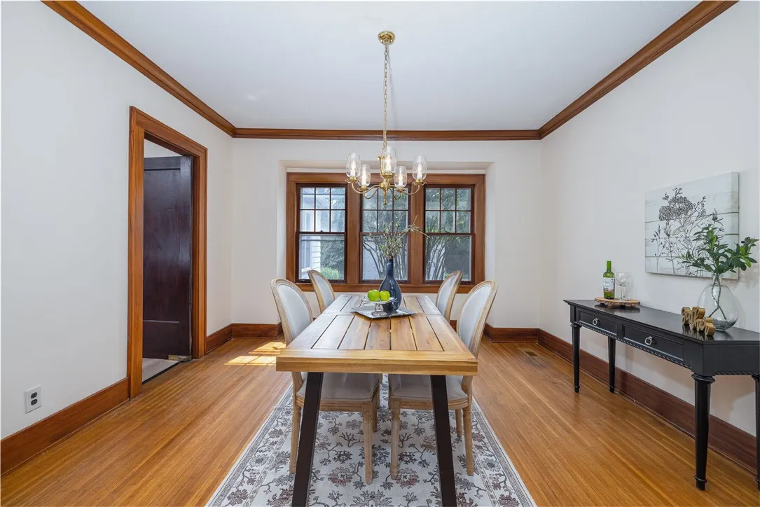 136 Eastland Avenue, Brighton, New York 14618, Brighton, New York 14618, 4 Bedrooms Bedrooms, 8 Rooms Rooms,2 BathroomsBathrooms,Residential,Closed,136 Eastland Avenue, Brighton, New York 14618,0,R1629434