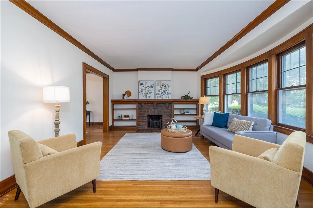 136 Eastland Avenue, Brighton, New York 14618, Brighton, New York 14618, 4 Bedrooms Bedrooms, 8 Rooms Rooms,2 BathroomsBathrooms,Residential,Closed,136 Eastland Avenue, Brighton, New York 14618,0,R1629434