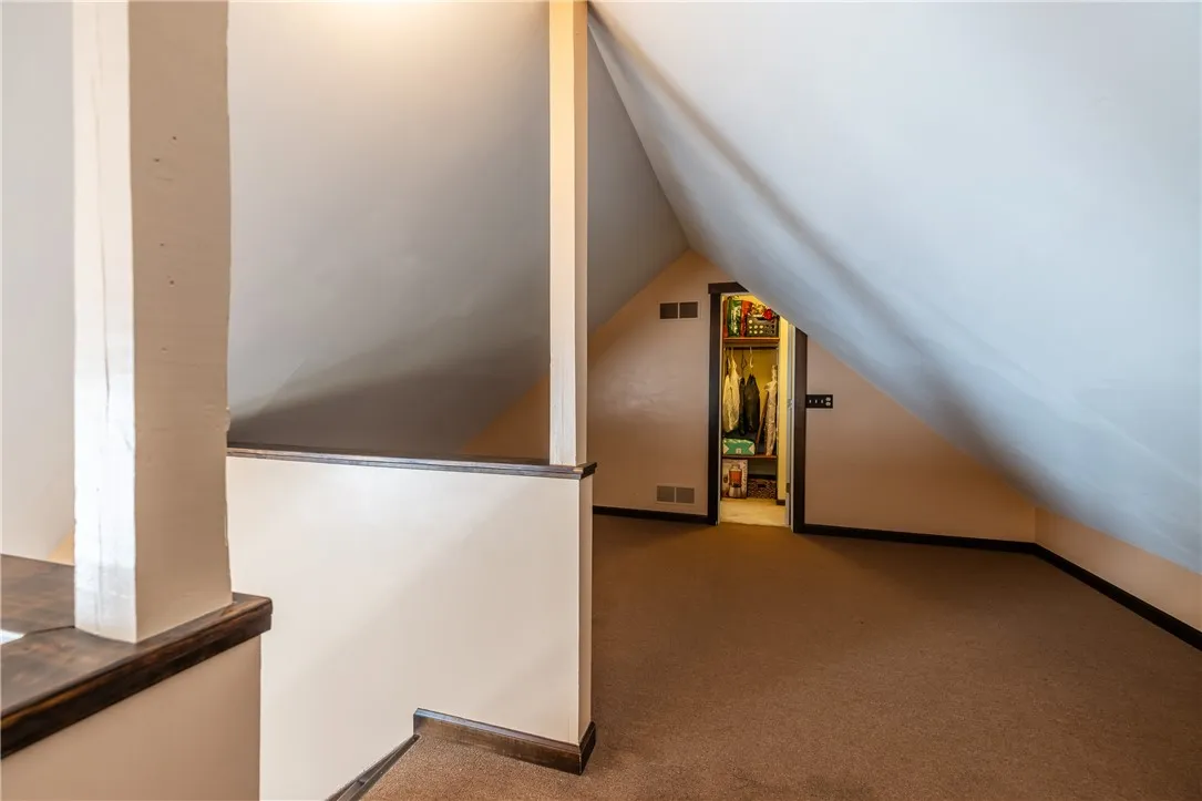 2980 Pigeon Hill Road, Marion, New York 14568, Marion, New York 14568, 3 Bedrooms Bedrooms, 6 Rooms Rooms,2 BathroomsBathrooms,Residential,Closed,2980 Pigeon Hill Road, Marion, New York 14568,0,R1629851