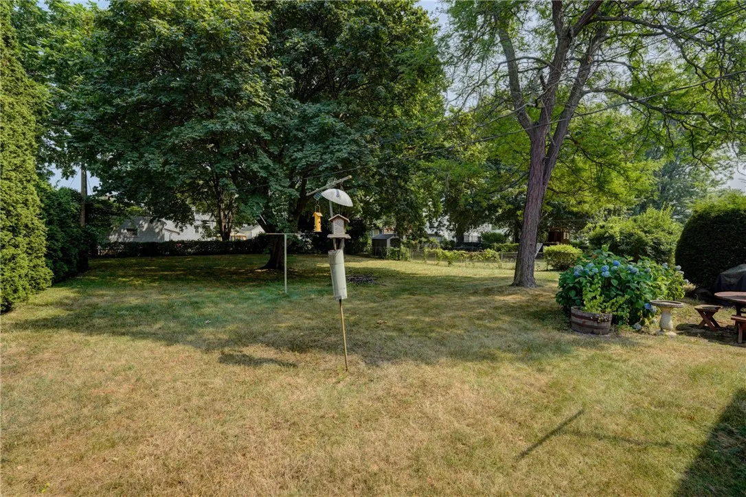 24 Sandstone Drive, Greece, New York 14616, Greece, New York 14616, 3 Bedrooms Bedrooms, 7 Rooms Rooms,1 BathroomBathrooms,Residential,Closed,24 Sandstone Drive, Greece, New York 14616,0,R1630239