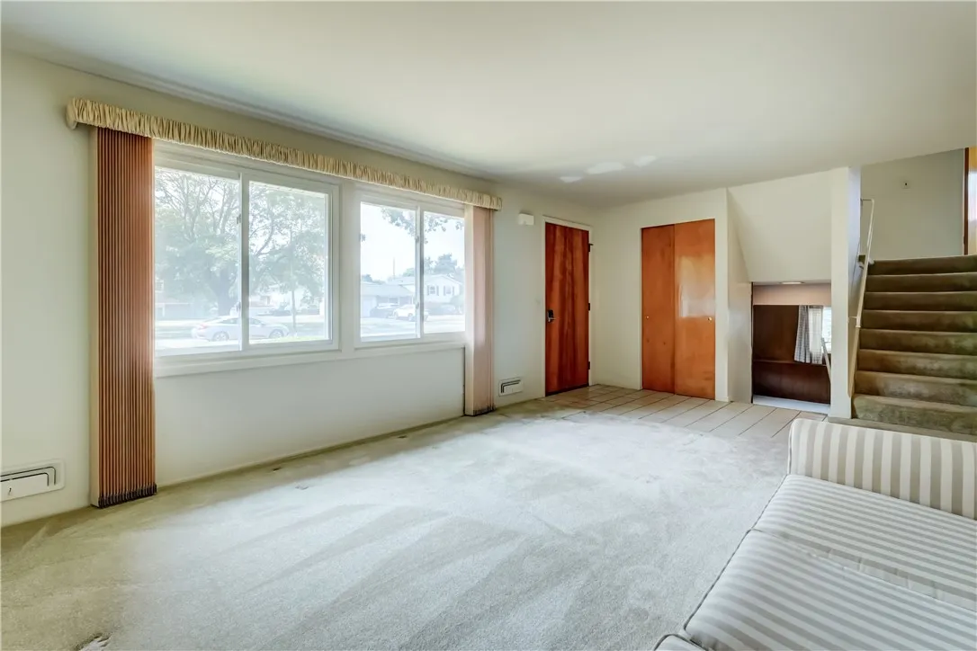 24 Sandstone Drive, Greece, New York 14616, Greece, New York 14616, 3 Bedrooms Bedrooms, 7 Rooms Rooms,1 BathroomBathrooms,Residential,Closed,24 Sandstone Drive, Greece, New York 14616,0,R1630239