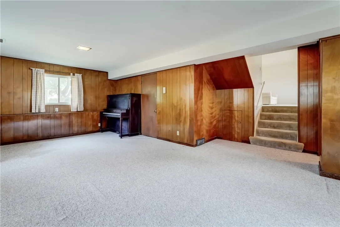 24 Sandstone Drive, Greece, New York 14616, Greece, New York 14616, 3 Bedrooms Bedrooms, 7 Rooms Rooms,1 BathroomBathrooms,Residential,Closed,24 Sandstone Drive, Greece, New York 14616,0,R1630239