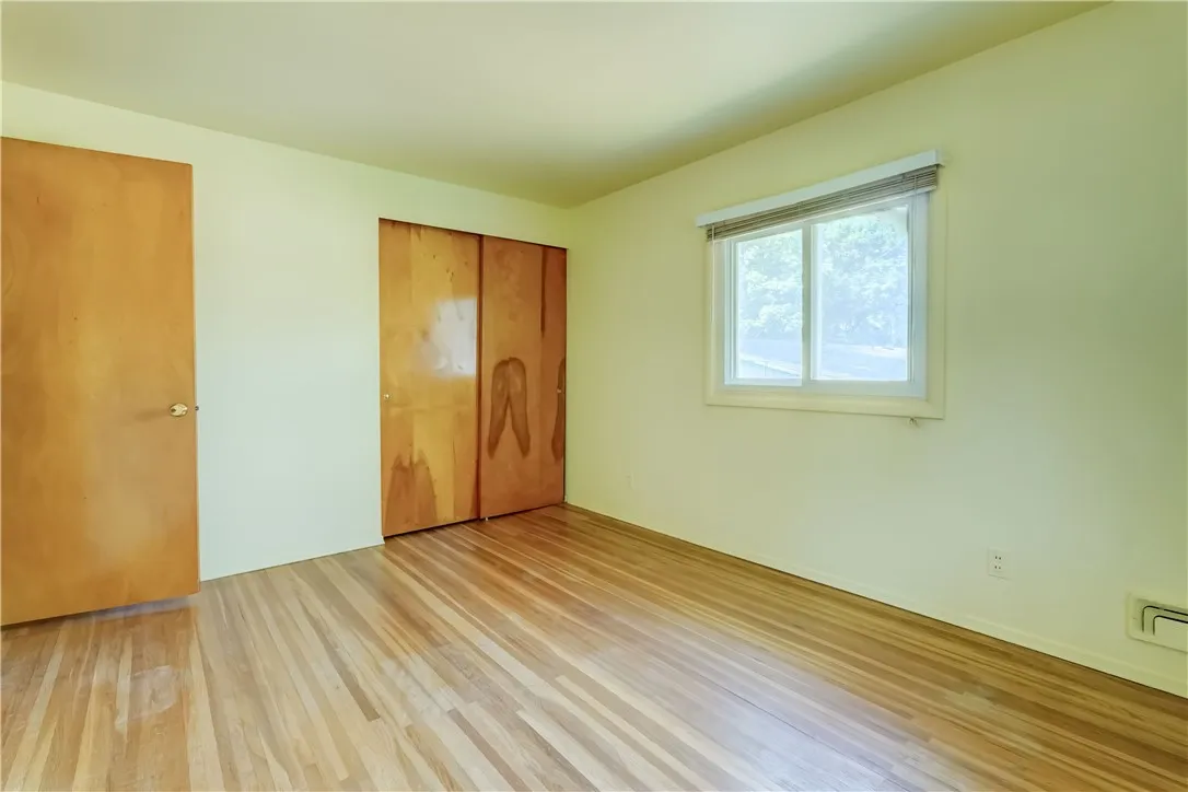 24 Sandstone Drive, Greece, New York 14616, Greece, New York 14616, 3 Bedrooms Bedrooms, 7 Rooms Rooms,1 BathroomBathrooms,Residential,Closed,24 Sandstone Drive, Greece, New York 14616,0,R1630239