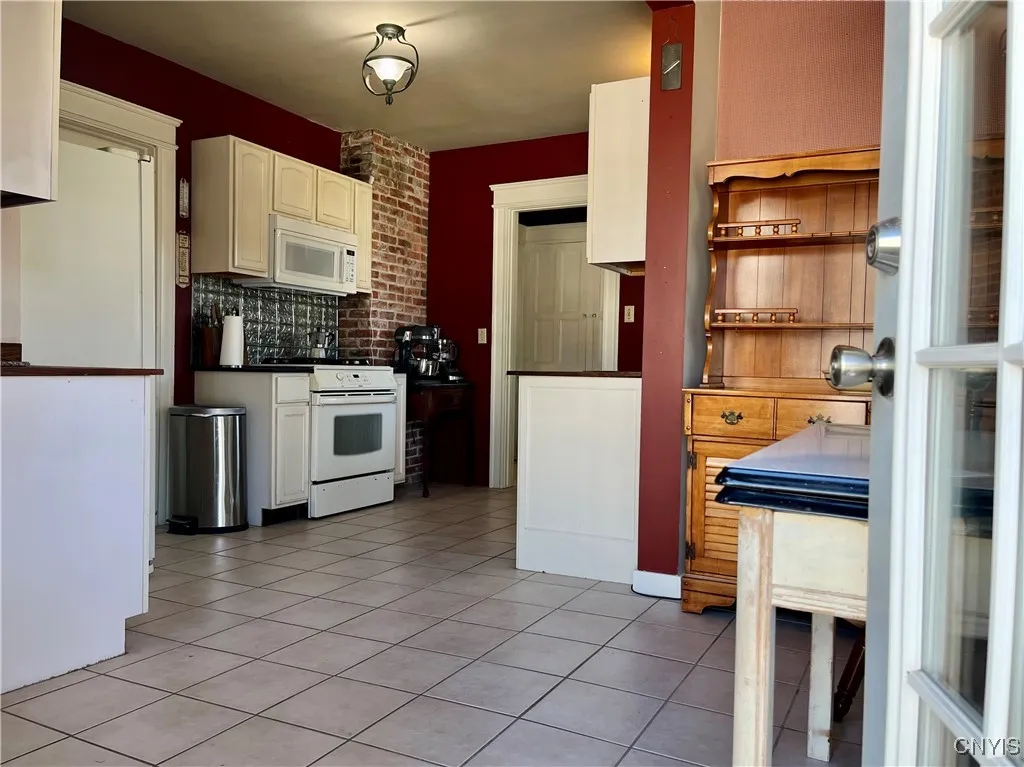 362 South 4th Street, Fulton, New York 13069, Fulton, New York 13069, 4 Bedrooms Bedrooms, 13 Rooms Rooms,1 BathroomBathrooms,Residential,Closed,362 South 4th Street, Fulton, New York 13069,0,S1629852