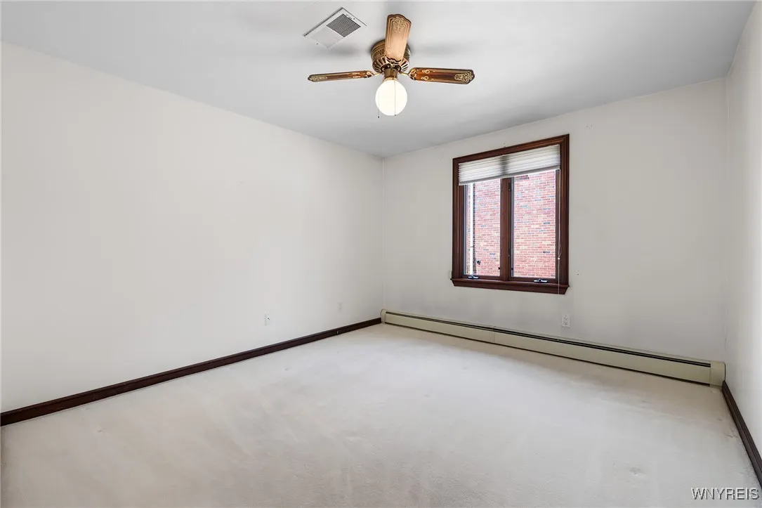 624 Woodland Drive, Tonawanda, New York 14223, Tonawanda, New York 14223, 3 Bedrooms Bedrooms, 11 Rooms Rooms,3 BathroomsBathrooms,Residential,For Sale,624 Woodland Drive, Tonawanda, New York 14223,B1630175