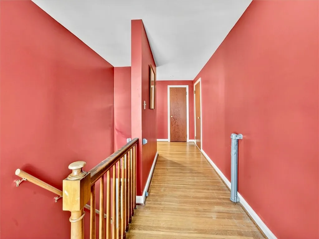 2nd floor hallway
