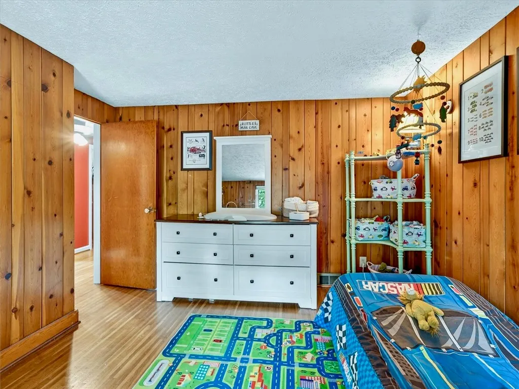 2nd bedroom on the 2nd floor