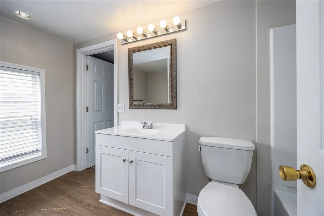 757 Holt Rd, Webster, New York 14580, Webster, New York 14580, 2 Bedrooms Bedrooms, 6 Rooms Rooms,1 BathroomBathrooms,Residential Lease,Closed,757 Holt Rd, Webster, New York 14580,0,R1630270