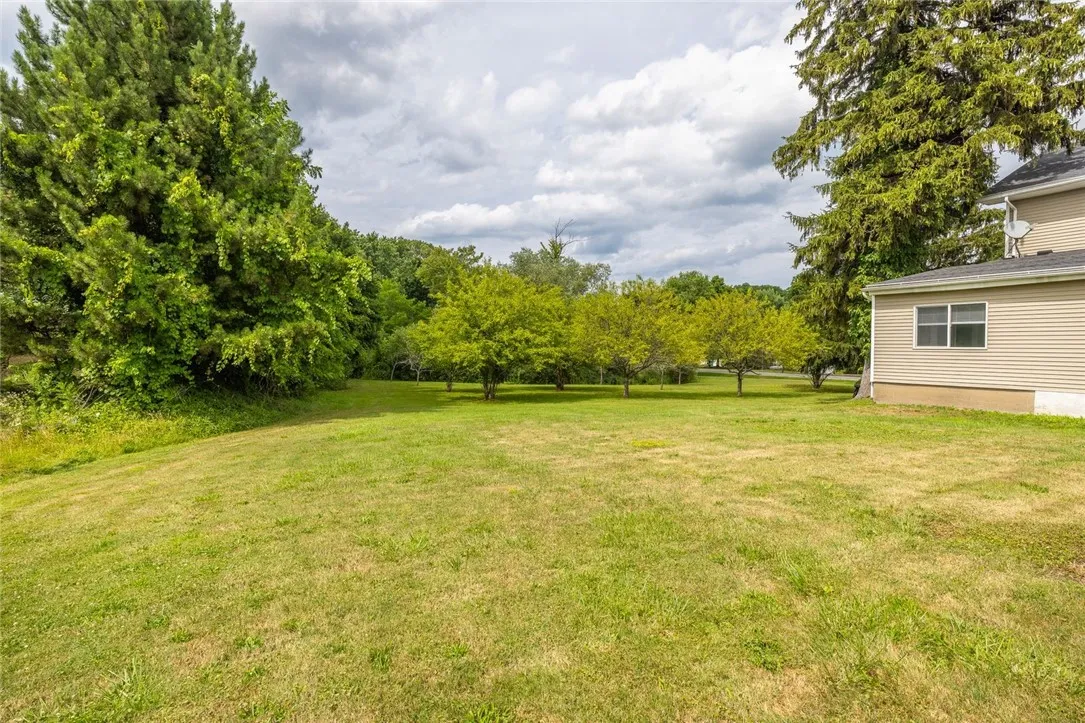 757 Holt Rd, Webster, New York 14580, Webster, New York 14580, 2 Bedrooms Bedrooms, 6 Rooms Rooms,1 BathroomBathrooms,Residential Lease,Closed,757 Holt Rd, Webster, New York 14580,0,R1630270