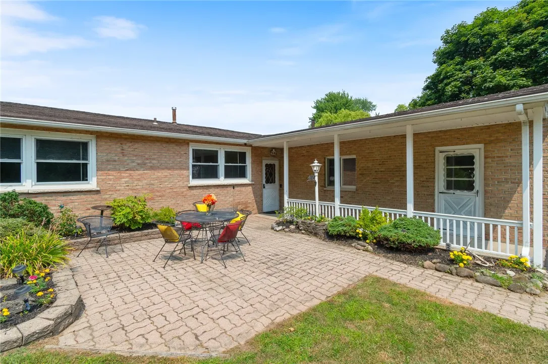  Check out the FRONT PATIO! Another great entertainment space!