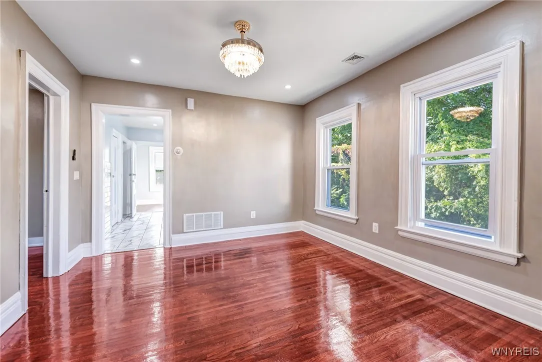 1602 Jefferson Avenue, Buffalo, New York 14208, Buffalo, New York 14208, 5 Bedrooms Bedrooms, ,2 BathroomsBathrooms,Residential,Closed,1602 Jefferson Avenue, Buffalo, New York 14208,0,B1630287