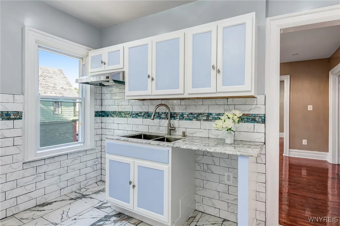 1602 Jefferson Avenue, Buffalo, New York 14208, Buffalo, New York 14208, 5 Bedrooms Bedrooms, ,2 BathroomsBathrooms,Residential,Closed,1602 Jefferson Avenue, Buffalo, New York 14208,0,B1630287