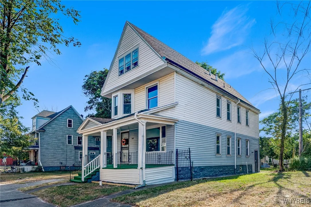 1602 Jefferson Avenue, Buffalo, New York 14208, Buffalo, New York 14208, 5 Bedrooms Bedrooms, ,2 BathroomsBathrooms,Residential,Closed,1602 Jefferson Avenue, Buffalo, New York 14208,0,B1630287