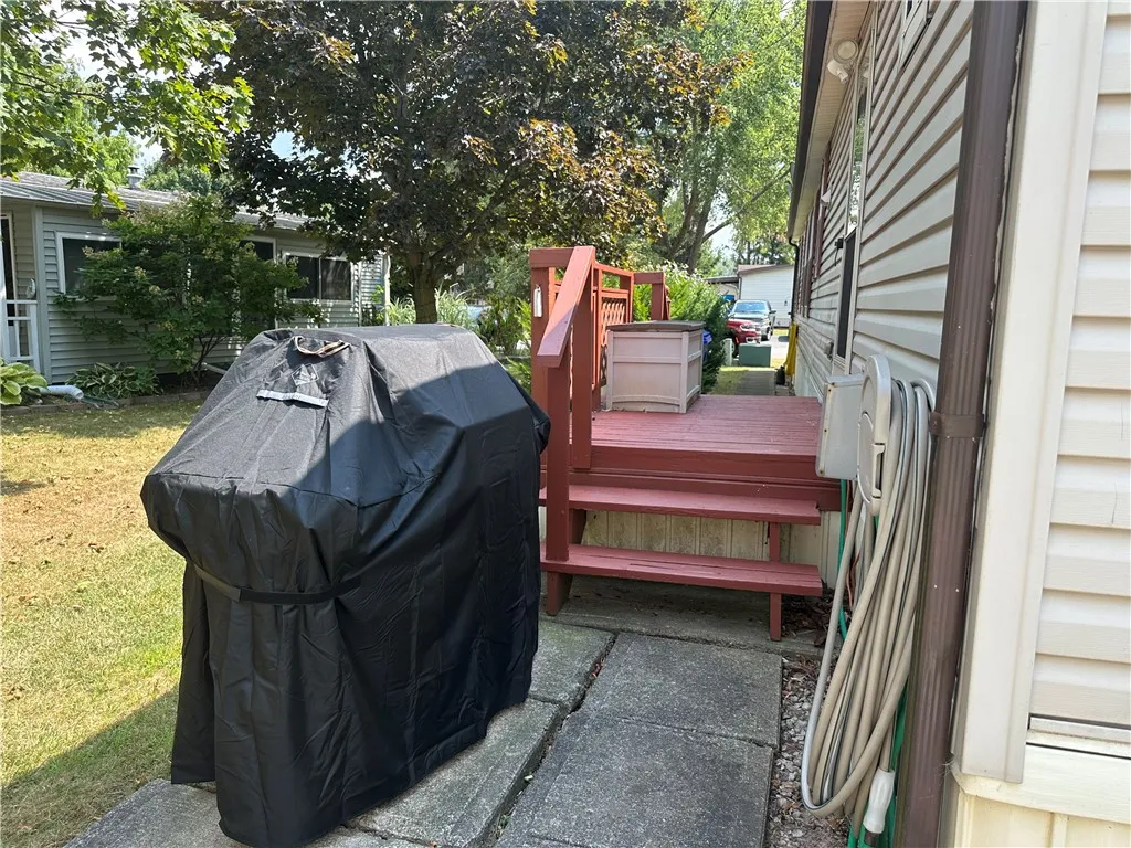 225 Sunset Drive, Clarendon, New York 14470, Clarendon, New York 14470, 3 Bedrooms Bedrooms, 6 Rooms Rooms,2 BathroomsBathrooms,Residential,Closed,225 Sunset Drive, Clarendon, New York 14470,0,R1630334