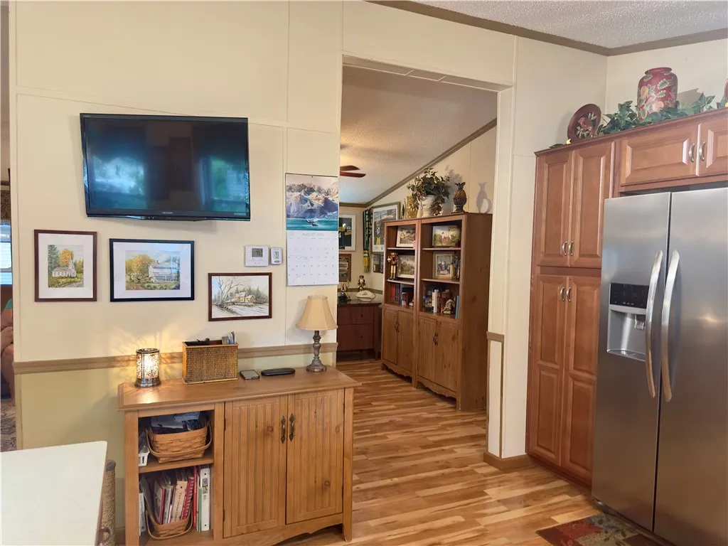 225 Sunset Drive, Clarendon, New York 14470, Clarendon, New York 14470, 3 Bedrooms Bedrooms, 6 Rooms Rooms,2 BathroomsBathrooms,Residential,Closed,225 Sunset Drive, Clarendon, New York 14470,0,R1630334