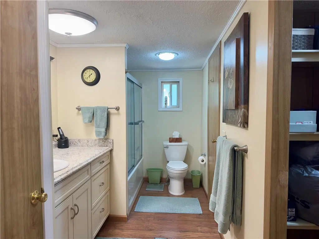 225 Sunset Drive, Clarendon, New York 14470, Clarendon, New York 14470, 3 Bedrooms Bedrooms, 6 Rooms Rooms,2 BathroomsBathrooms,Residential,Closed,225 Sunset Drive, Clarendon, New York 14470,0,R1630334