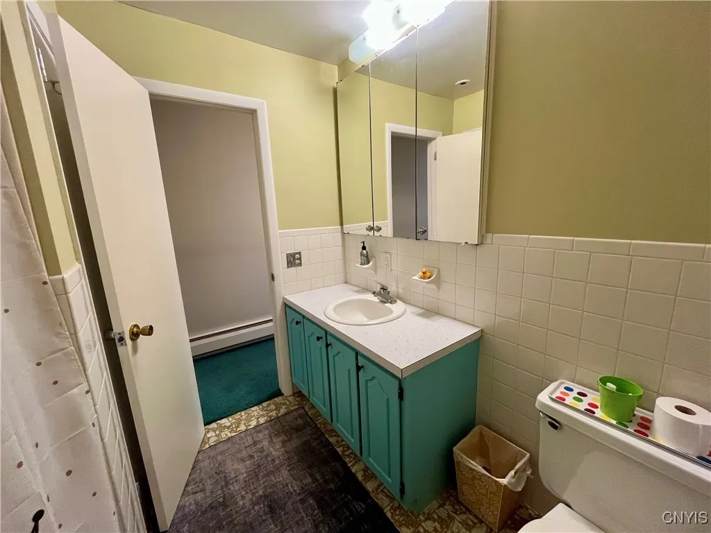 815 Hillview Drive, Herkimer, New York 13350, Herkimer, New York 13350, 3 Bedrooms Bedrooms, 8 Rooms Rooms,2 BathroomsBathrooms,Residential,Closed,815 Hillview Drive, Herkimer, New York 13350,0,S1630004