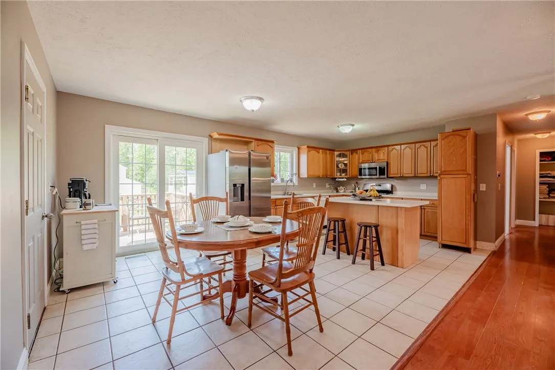 2097 Leno Road, Palmyra, New York 14522, Palmyra, New York 14522, 3 Bedrooms Bedrooms, 7 Rooms Rooms,2 BathroomsBathrooms,Residential,Closed,2097 Leno Road, Palmyra, New York 14522,0,R1628925