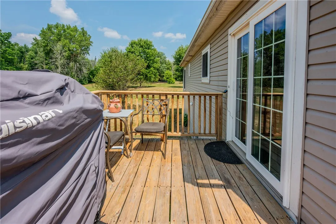 2097 Leno Road, Palmyra, New York 14522, Palmyra, New York 14522, 3 Bedrooms Bedrooms, 7 Rooms Rooms,2 BathroomsBathrooms,Residential,Closed,2097 Leno Road, Palmyra, New York 14522,0,R1628925