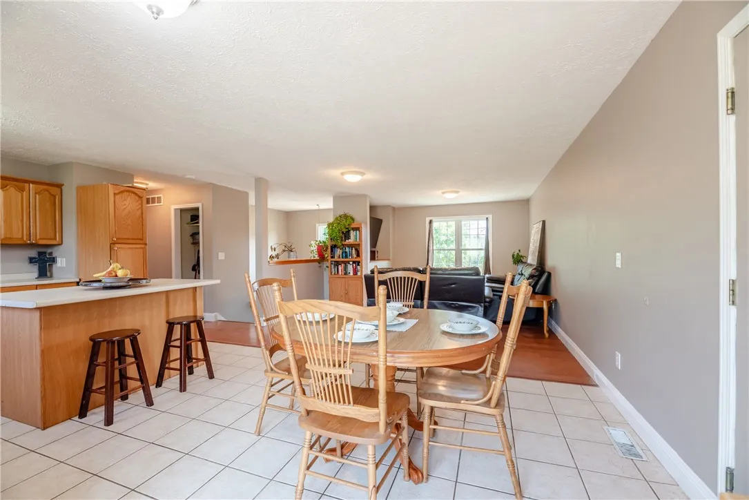 2097 Leno Road, Palmyra, New York 14522, Palmyra, New York 14522, 3 Bedrooms Bedrooms, 7 Rooms Rooms,2 BathroomsBathrooms,Residential,Closed,2097 Leno Road, Palmyra, New York 14522,0,R1628925